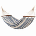 Amaca in Cotone Blu e Bianco con Supporti in Legno